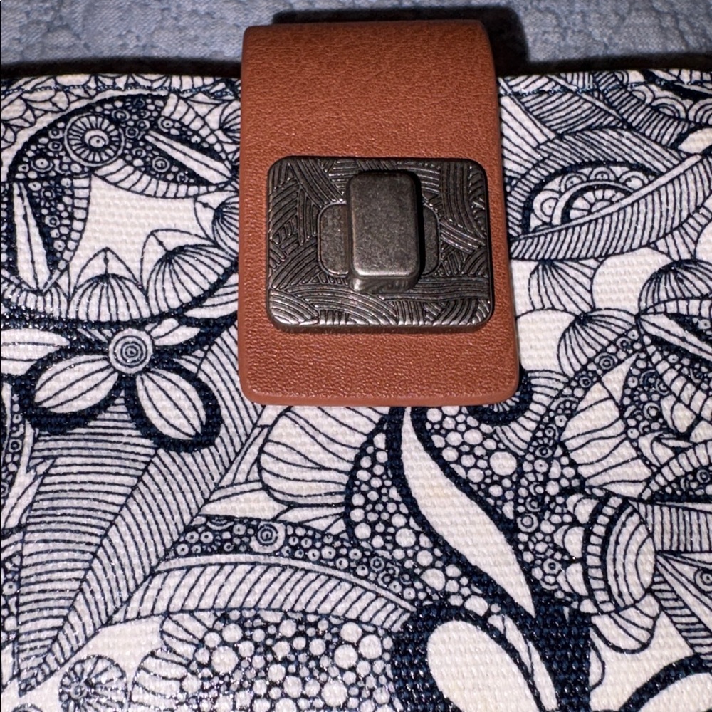 Sakroots Coated Canvas Smartphone Wristlet/Crossbody Bag - Picture 5 of 8
